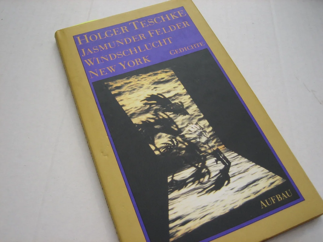 roundaboutbookstore-11878799